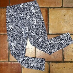 Lilly Pulitzer luxletic koala pattern pants